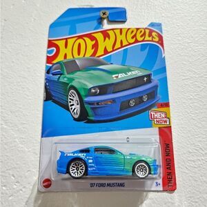 Hotwheels Falken 07 Ford Mustang